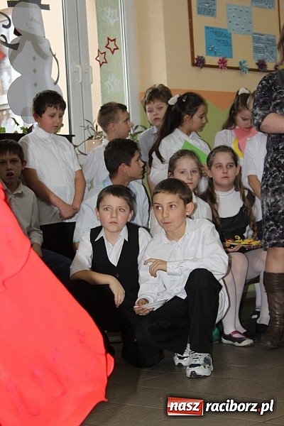 Zdjęcie w galerii na portalu naszraciborz.pl: Dzień babci i dziadka w Wojnowicach wiadomości z regionu