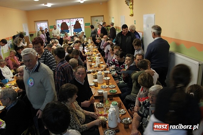 Zdjęcie w galerii na portalu naszraciborz.pl: Dzień babci i dziadka w Wojnowicach wiadomości z regionu