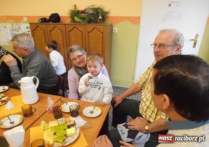 Zdjęcie w galerii na portalu naszraciborz.pl: Dzień babci i dziadka w Wojnowicach wiadomości z regionu