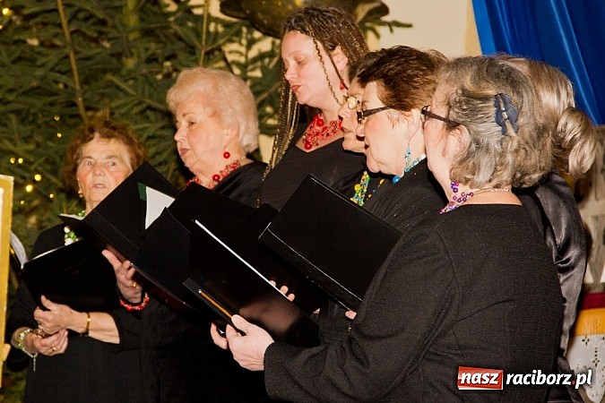 Zdjęcie w galerii na portalu naszraciborz.pl: Wspólne kolędowanie w parafii NSPJ już w najbliższą niedzielę wiadomości z regionu