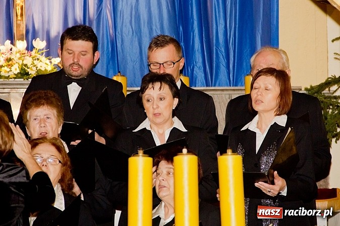 Zdjęcie w galerii na portalu naszraciborz.pl: Wspólne kolędowanie w parafii NSPJ już w najbliższą niedzielę wiadomości z regionu