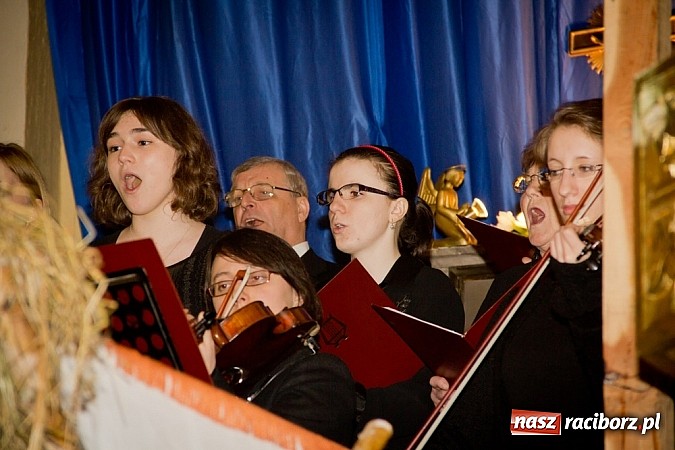 Zdjęcie w galerii na portalu naszraciborz.pl: Wspólne kolędowanie w parafii NSPJ już w najbliższą niedzielę wiadomości z regionu