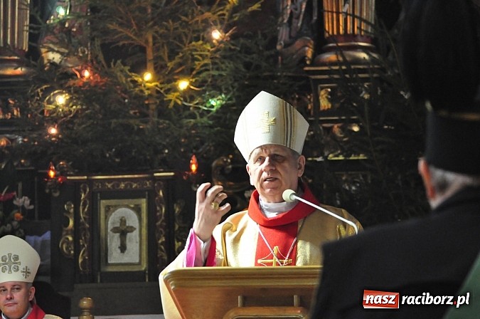 Zdjęcie w galerii na portalu naszraciborz.pl: To była pierwsza taka uroczystość w historii Raciborza! Raciborzanka ma być błogosławioną wiadomości z regionu