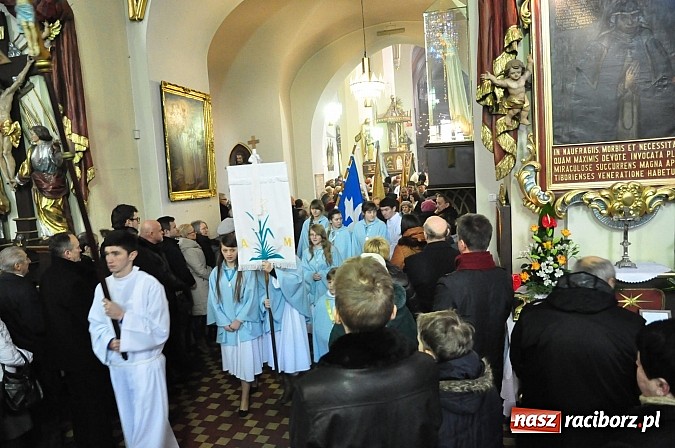 Zdjęcie w galerii na portalu naszraciborz.pl: To była pierwsza taka uroczystość w historii Raciborza! Raciborzanka ma być błogosławioną wiadomości z regionu