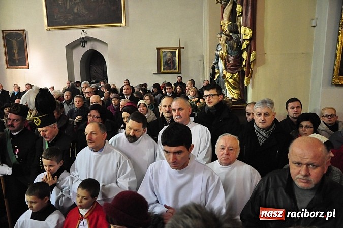 Zdjęcie w galerii na portalu naszraciborz.pl: To była pierwsza taka uroczystość w historii Raciborza! Raciborzanka ma być błogosławioną wiadomości z regionu