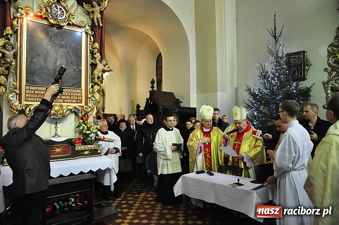 Zdjęcie w galerii na portalu naszraciborz.pl: To była pierwsza taka uroczystość w historii Raciborza! Raciborzanka ma być błogosławioną wiadomości z regionu