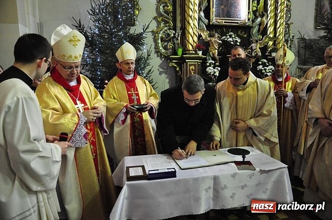 Zdjęcie w galerii na portalu naszraciborz.pl: To była pierwsza taka uroczystość w historii Raciborza! Raciborzanka ma być błogosławioną wiadomości z regionu