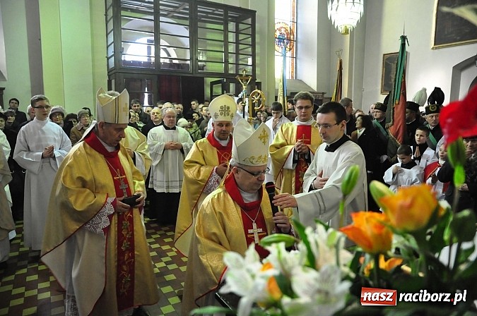 Zdjęcie w galerii na portalu naszraciborz.pl: To była pierwsza taka uroczystość w historii Raciborza! Raciborzanka ma być błogosławioną wiadomości z regionu