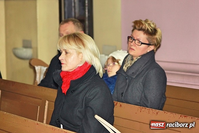 Zdjęcie w galerii na portalu naszraciborz.pl: Ch&oacute;r z Pawłowa koncertował w Wojnowicach wiadomości z regionu