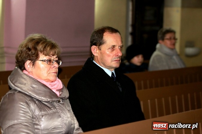 Zdjęcie w galerii na portalu naszraciborz.pl: Ch&oacute;r z Pawłowa koncertował w Wojnowicach wiadomości z regionu