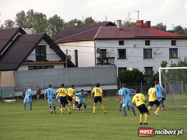 Zdjęcie w galerii na portalu naszraciborz.pl: KP Unia przegrała z liderem wiadomości z regionu