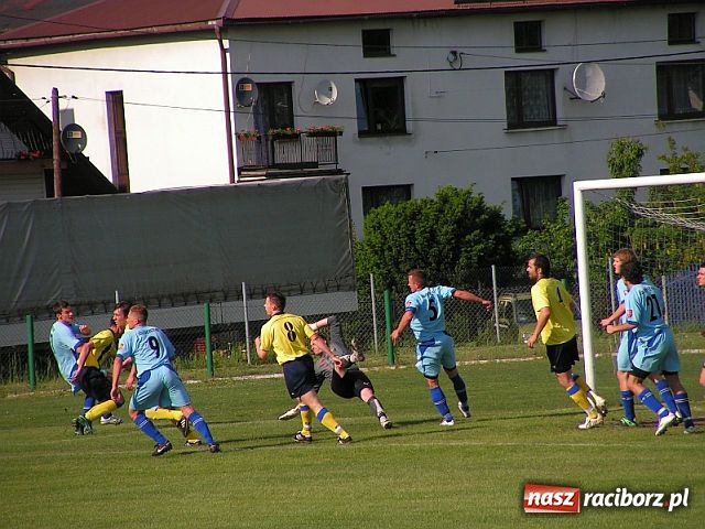Zdjęcie w galerii na portalu naszraciborz.pl: KP Unia przegrała z liderem wiadomości z regionu