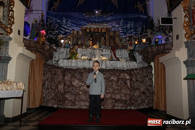 Zdjęcie w galerii na portalu naszraciborz.pl: Koncert Laureat&oacute;w IX Gminnego Przeglądu Kolęd i Pastorałek w kościele w Tworkowie wiadomości z regionu