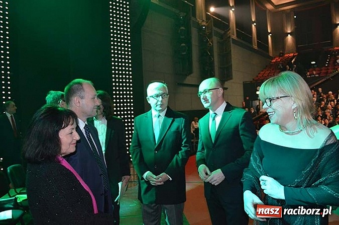 Zdjęcie w galerii na portalu naszraciborz.pl: Platynowy Laur Umiejętności i Kompetencji dla prezes WFOŚiGW wiadomości z regionu
