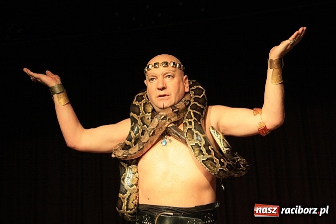 Zdjęcie w galerii na portalu naszraciborz.pl: Węże dusiciele zachwyciły dzieci w Krzanowicach wiadomości z regionu