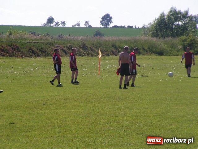 Zdjęcie w galerii na portalu naszraciborz.pl: Wielki festyn parafialny w Cyprzanowie wiadomości z regionu
