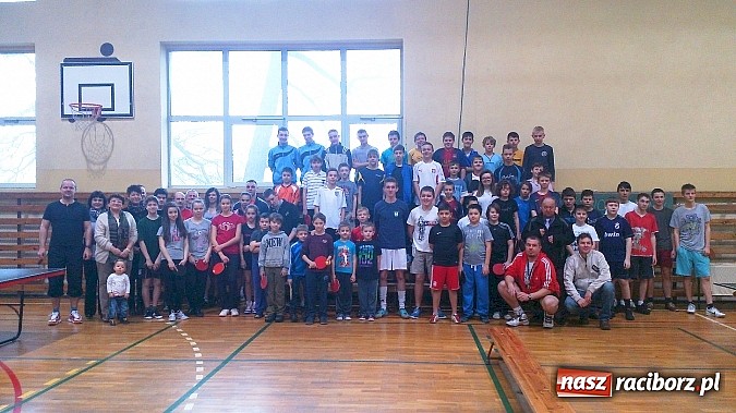 Zdjęcie w galerii na portalu naszraciborz.pl: W Nędzy walczyli o puchar wójta wiadomości z regionu