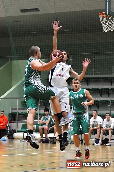 Zdjęcie w galerii na portalu naszraciborz.pl: Koszykówka. Wysoka porażka Ofensywy wiadomości z regionu