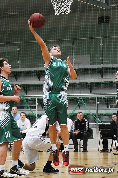 Zdjęcie w galerii na portalu naszraciborz.pl: Koszykówka. Wysoka porażka Ofensywy wiadomości z regionu