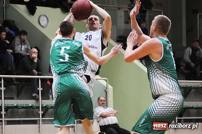 Zdjęcie w galerii na portalu naszraciborz.pl: Koszykówka. Wysoka porażka Ofensywy wiadomości z regionu