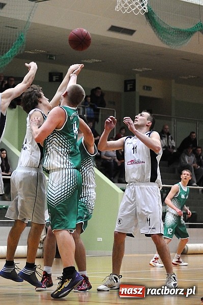 Zdjęcie w galerii na portalu naszraciborz.pl: Koszykówka. Wysoka porażka Ofensywy wiadomości z regionu