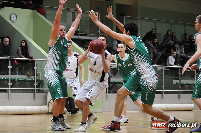 Zdjęcie w galerii na portalu naszraciborz.pl: Koszykówka. Wysoka porażka Ofensywy wiadomości z regionu