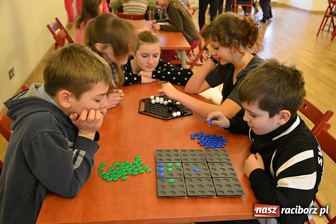 Zdjęcie w galerii na portalu naszraciborz.pl: Matematyka na wesoło w Zamku Piastowskim wiadomości z regionu