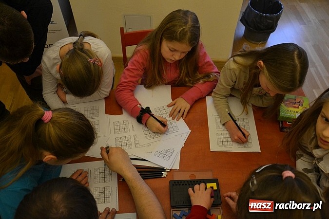 Zdjęcie w galerii na portalu naszraciborz.pl: Matematyka na wesoło w Zamku Piastowskim wiadomości z regionu