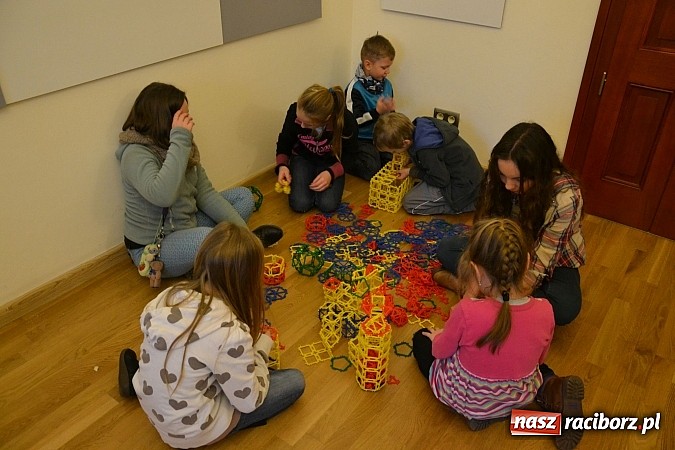 Zdjęcie w galerii na portalu naszraciborz.pl: Matematyka na wesoło w Zamku Piastowskim wiadomości z regionu