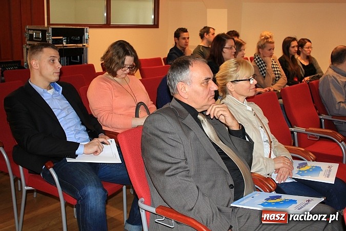 Zdjęcie w galerii na portalu naszraciborz.pl: Śląski regionalizm, czyli kolejna debata o Śląsku w Europie wiadomości z regionu