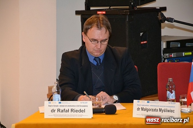 Zdjęcie w galerii na portalu naszraciborz.pl: Śląski regionalizm, czyli kolejna debata o Śląsku w Europie wiadomości z regionu