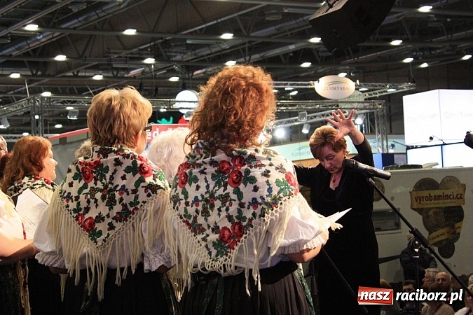 Zdjęcie w galerii na portalu naszraciborz.pl: Krzanowicka Cecylia na Regiontour wiadomości z regionu