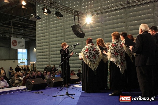 Zdjęcie w galerii na portalu naszraciborz.pl: Krzanowicka Cecylia na Regiontour wiadomości z regionu