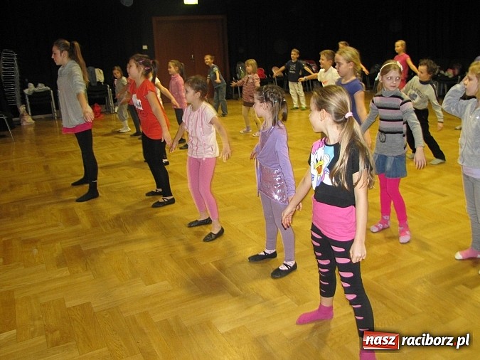 Zdjęcie w galerii na portalu naszraciborz.pl: Ferie z RCK: Taniec rozkochuje w sobie kolejnych młodych raciborzan wiadomości z regionu
