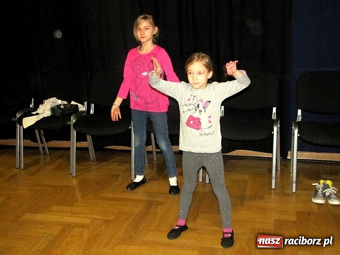 Zdjęcie w galerii na portalu naszraciborz.pl: Ferie z RCK: Taniec rozkochuje w sobie kolejnych młodych raciborzan wiadomości z regionu