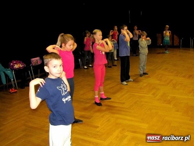 Zdjęcie w galerii na portalu naszraciborz.pl: Ferie z RCK: Taniec rozkochuje w sobie kolejnych młodych raciborzan wiadomości z regionu