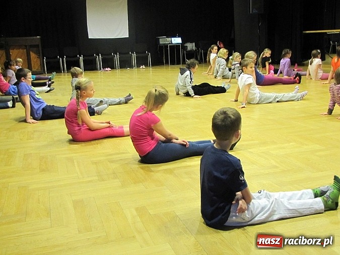 Zdjęcie w galerii na portalu naszraciborz.pl: Ferie z RCK: Taniec rozkochuje w sobie kolejnych młodych raciborzan wiadomości z regionu