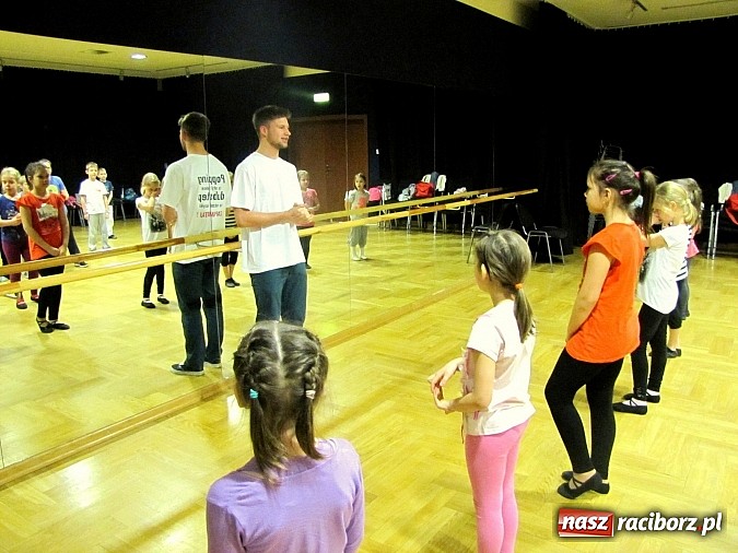 Zdjęcie w galerii na portalu naszraciborz.pl: Ferie z RCK: Taniec rozkochuje w sobie kolejnych młodych raciborzan wiadomości z regionu