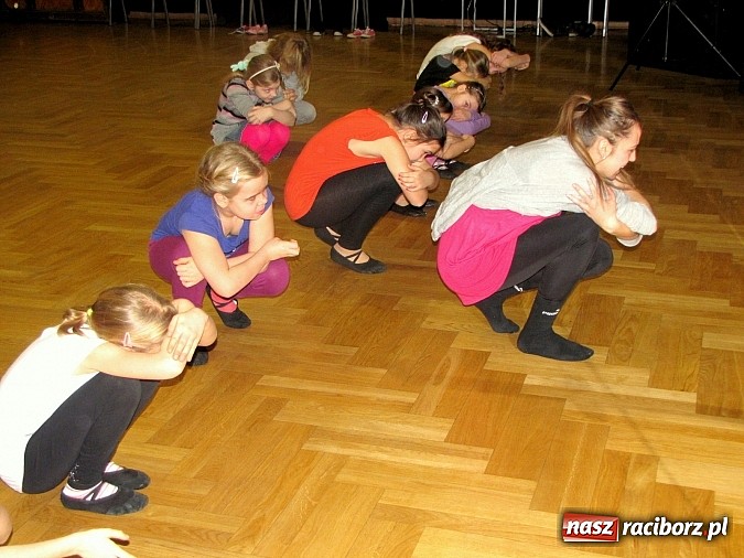 Zdjęcie w galerii na portalu naszraciborz.pl: Ferie z RCK: Taniec rozkochuje w sobie kolejnych młodych raciborzan wiadomości z regionu