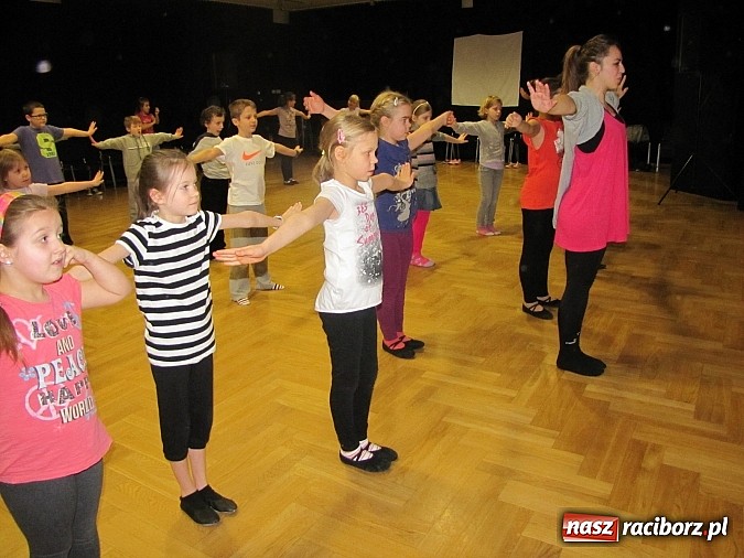 Zdjęcie w galerii na portalu naszraciborz.pl: Ferie z RCK: Taniec rozkochuje w sobie kolejnych młodych raciborzan wiadomości z regionu