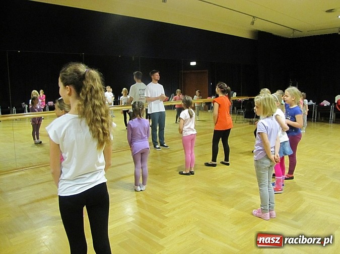 Zdjęcie w galerii na portalu naszraciborz.pl: Ferie z RCK: Taniec rozkochuje w sobie kolejnych młodych raciborzan wiadomości z regionu