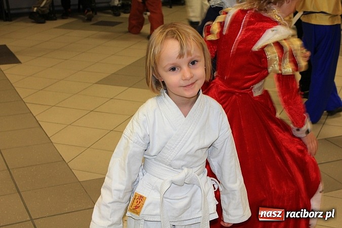 Zdjęcie w galerii na portalu naszraciborz.pl: Kolorowo i wesoło w Pietrowicach Wielkich wiadomości z regionu