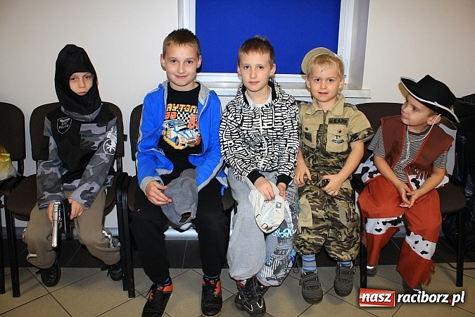 Zdjęcie w galerii na portalu naszraciborz.pl: Kolorowo i wesoło w Pietrowicach Wielkich wiadomości z regionu