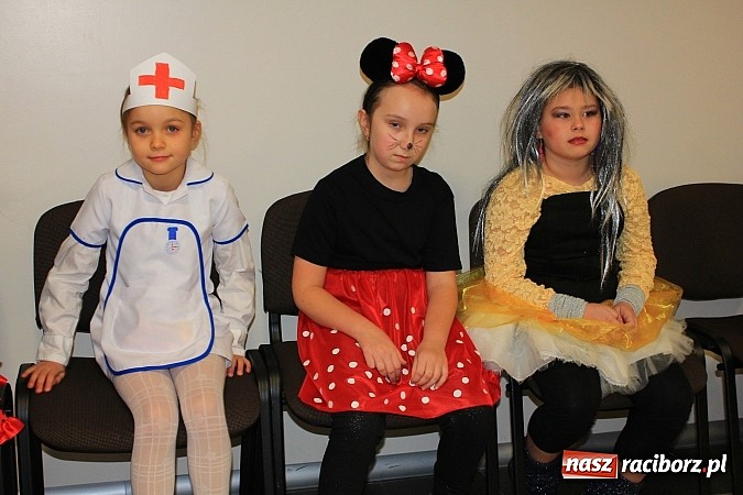 Zdjęcie w galerii na portalu naszraciborz.pl: Kolorowo i wesoło w Pietrowicach Wielkich wiadomości z regionu