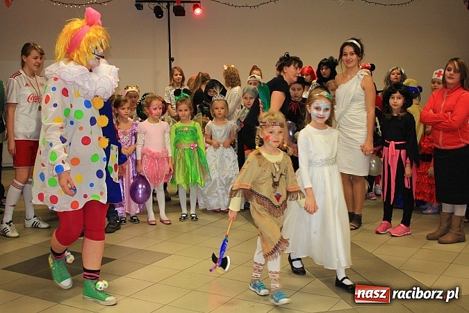 Zdjęcie w galerii na portalu naszraciborz.pl: Kolorowo i wesoło w Pietrowicach Wielkich wiadomości z regionu