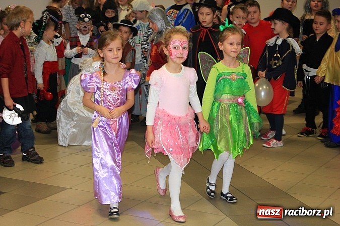 Zdjęcie w galerii na portalu naszraciborz.pl: Kolorowo i wesoło w Pietrowicach Wielkich wiadomości z regionu