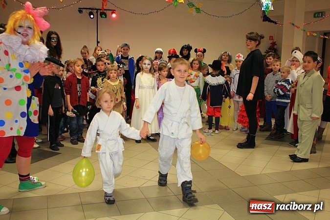 Zdjęcie w galerii na portalu naszraciborz.pl: Kolorowo i wesoło w Pietrowicach Wielkich wiadomości z regionu