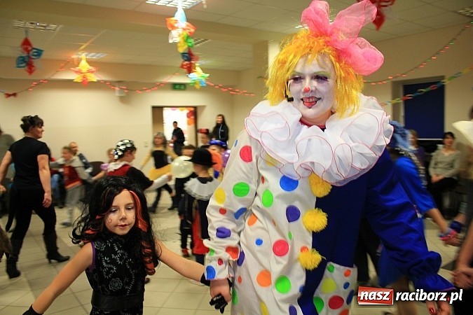 Zdjęcie w galerii na portalu naszraciborz.pl: Kolorowo i wesoło w Pietrowicach Wielkich wiadomości z regionu