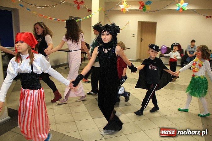 Zdjęcie w galerii na portalu naszraciborz.pl: Kolorowo i wesoło w Pietrowicach Wielkich wiadomości z regionu