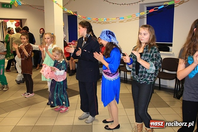 Zdjęcie w galerii na portalu naszraciborz.pl: Kolorowo i wesoło w Pietrowicach Wielkich wiadomości z regionu